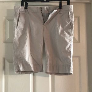 Gap cargo shorts